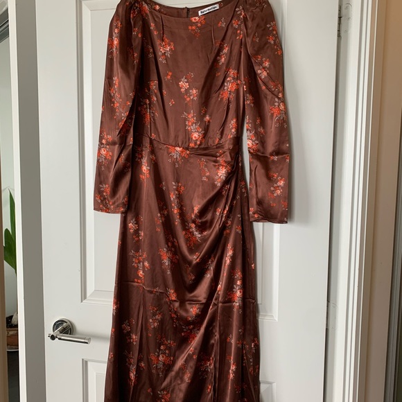Reformation Cameron dress BNWT - Picture 2 of 2